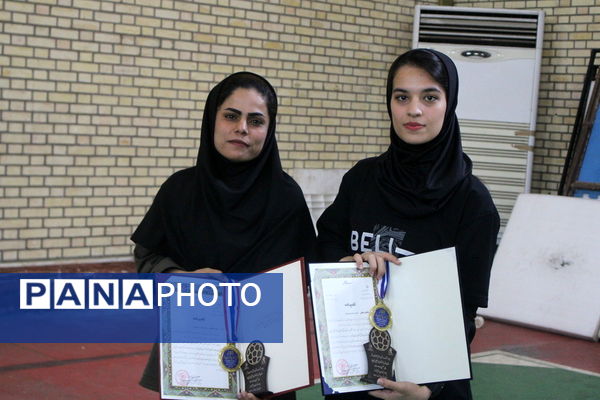 تیم فوتسال دانش‌آموزان دختر شهرستان دشتی قهرمان استان بوشهر