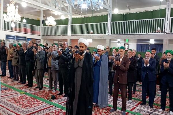 اقامه نماز جمعه در شهر بار نیشابور