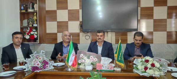 استقبال از دانش آموز شیروانی دارنده مدال برنز جهانی المپیاد علوم زمین