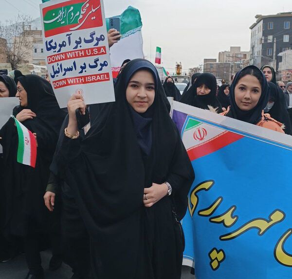 جشن با شکوه چهل و هفتمین سالگرد انقلاب اسلامی در ملایر