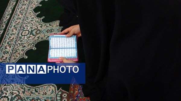 قرائت زیارت عاشورا در کانون شهید توافقی فاروج