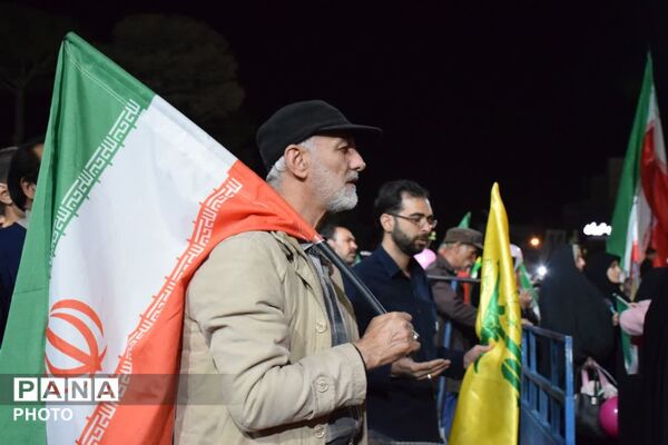 تجمعات شبانه در نجف آباد