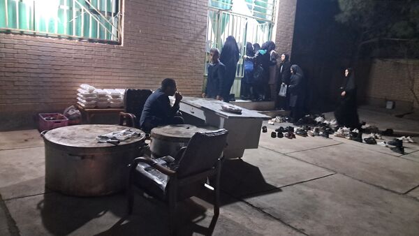 افطار و محفل انس با قرآن در ماه میهمانی خدا در گناباد