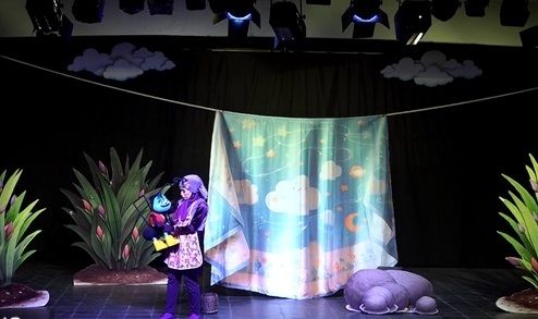 آغاز اجرای نمایش «جادوی عنکبوت سیاه» در قم