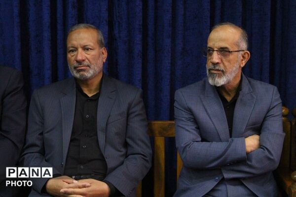 هفتمین روز بزرگداشت امام امت در مسجد روضه محمدیه یزد