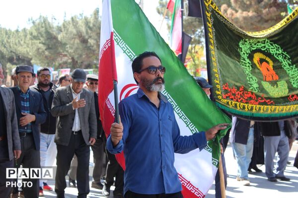 برگزاری مراسم عزاداری رهبر شهید در شهر آشخانه