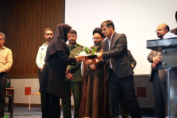 جشن روز معلم در شهرستان لامرد