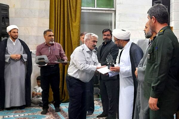 تقدیر و تجلیل از سربازان بسیجی و آتش‌نشانان شهریار به مناسبت روز سرباز و آتش نشان 