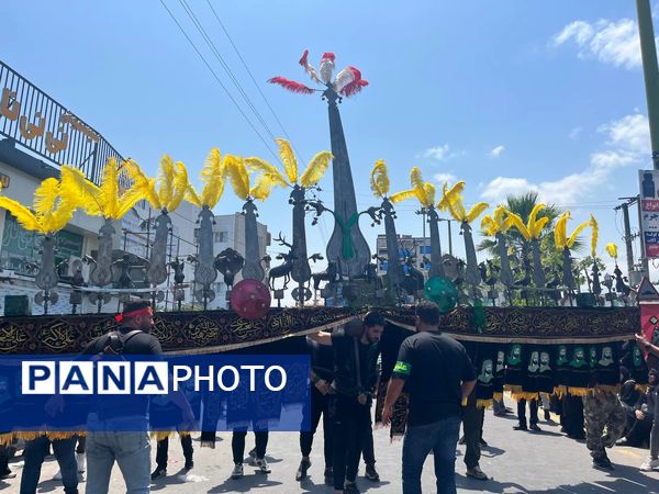 عاشورای حسینی در نور