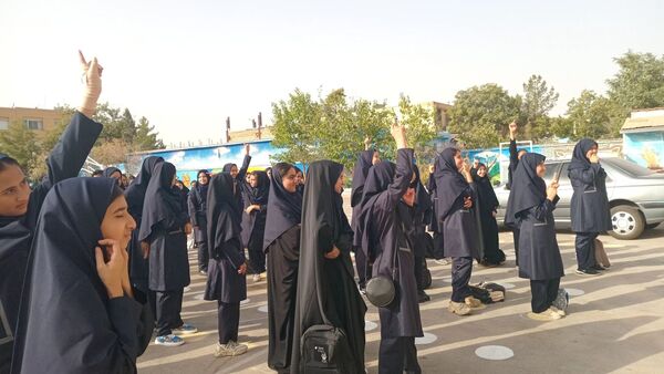 شادی و امید در جشن جوانه ها