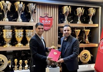 ستاره سرخ‌ها بازگشت