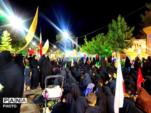 اولین شب عزاداری حسینی؛ ندای لبیک یا حسین در خیابان پیچید