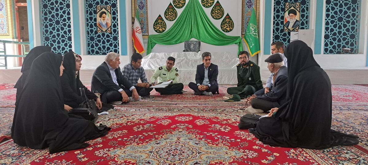جلسه مشترک فرماندهی بسیج حوزه شهید رجایی با رئیس اداره ورزش و جوانان و مسئولین زیارت