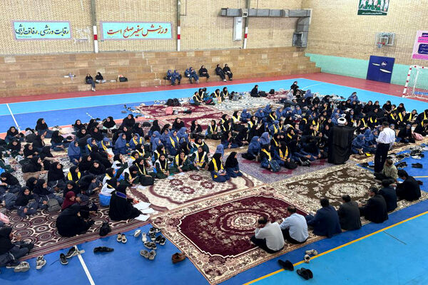 اردوی تمشک دختران شهرستان‌های جنوبی استان بوشهر در کنگان