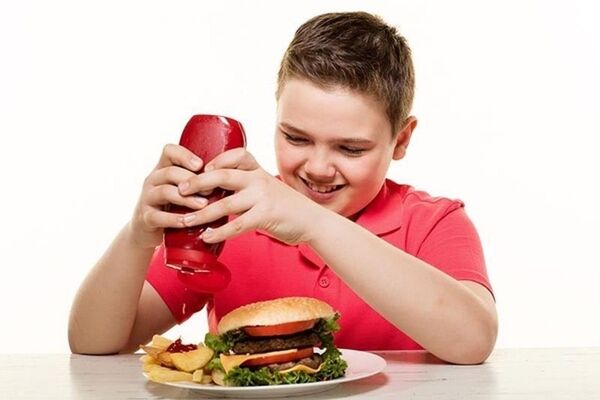 سوءتغذیه و چاقی سلامت نسل آینده را تهدید می‌کند
