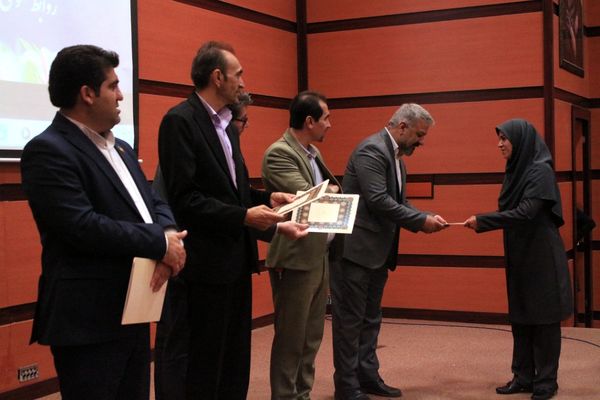 اختتامیه طرح‌ها و برنامه‌های آموزشی مقطع ابتدایی در بهارستان‌دو