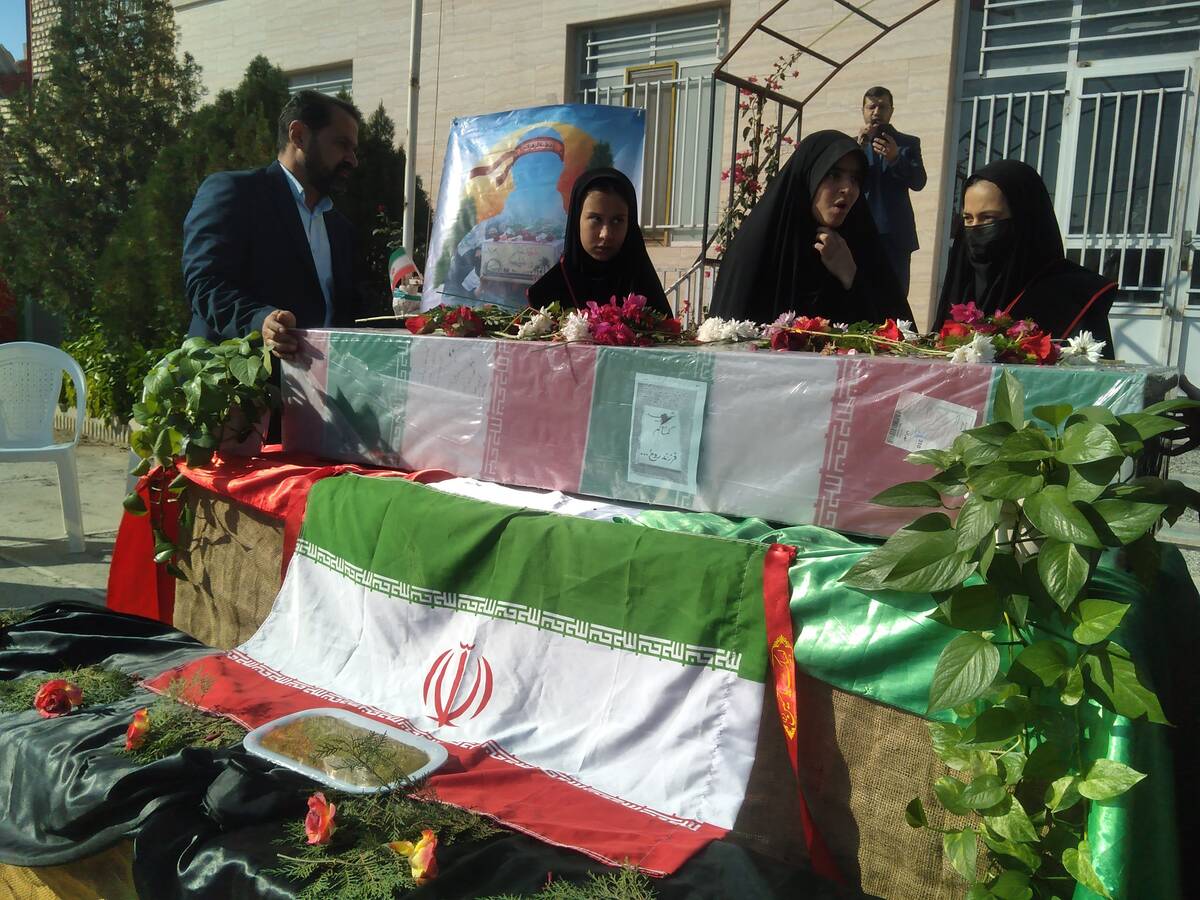 مراسم وداع با شهید گمنام در دبیرستان غیر دولتی شهید صحرایی