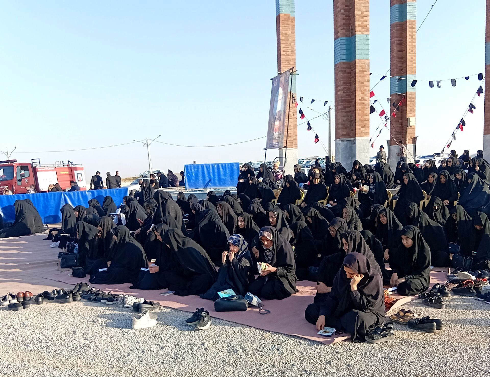 برگزاری مراسم پرفیض دعای ندبه در تپه نورالشهدا شهر نقنه