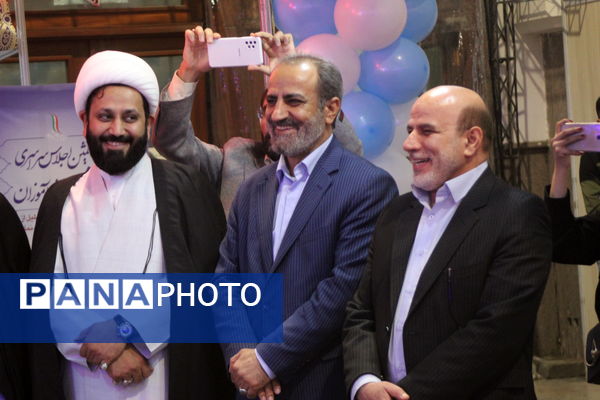  حال هوای غرفه وزارت آموزش و پرورش در سی و دومین نمایشگاه بین‌المللی قرآن کریم 