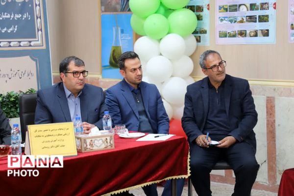 مطالبات بی‌واسطه شورای دانش‌آموزی مدرسه شهید مسافری تبریز با مسوولان وزارت آموزش و پرورش 