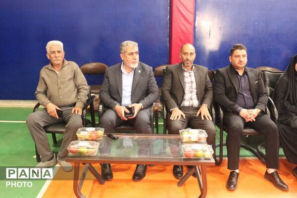 نواخته شدن زنگ ورزش و آغاز هفته تربیت‌بدنی در آموزشگاه امام رضا (ع) فیروزکوه