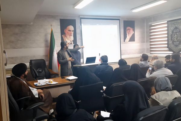 کارگاه توانمندسازی مربیان و معاونان پرورشی مدارس و مربیان لیگ جت شهرستان پردیس