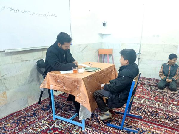 آغاز مرحله آموزشگاهی مسابقات قرآن و عترت در دبستان شهید پسندیده فدافن 