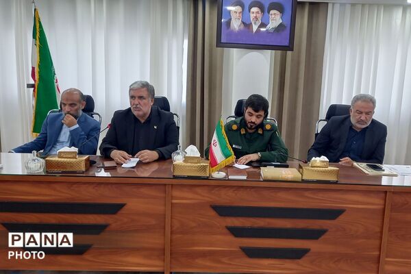 جلسه هم اندیشی با مدیران مدارس چهاردانگه