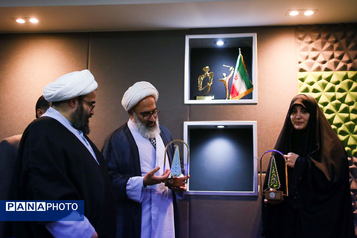 نشست خبری چهارمین رویداد ملی «بانوان بهشت»