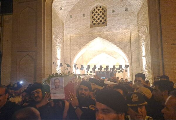 مراسم وداع با شهید امنیت هادی میرآبادی در مسجد جامع شهرستان نیشابور 