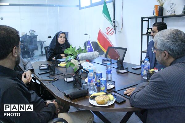 تغییر سبک تجلیل از خبرنگاران در سازمان دانش‌آموزی خراسان رضوی؛ مسئولان شنونده شدند
