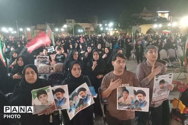 شکوه بیعت اهالی زرقان با آرمان‌های رهبر شهید