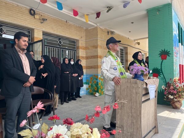  بازدید ارزیاب تخصصی سازمان دانش‌آموزی از فعالیت‌های مدارس تشکیلاتی سازمان دانش‌آموزی مناطق ۱۷ گانه استان چهارمحال وبختیاری