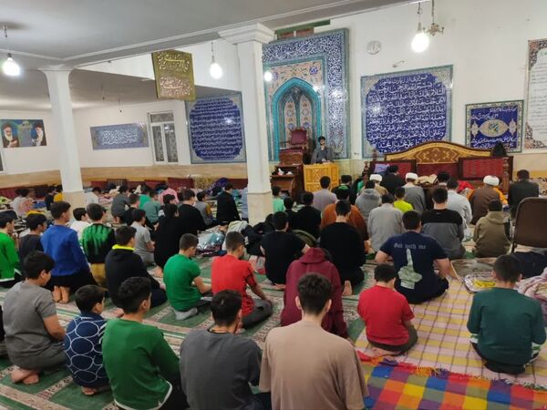 برگزاری اعتکاف دانش‌آموزی در مساجد شهرستان فیروزکوه