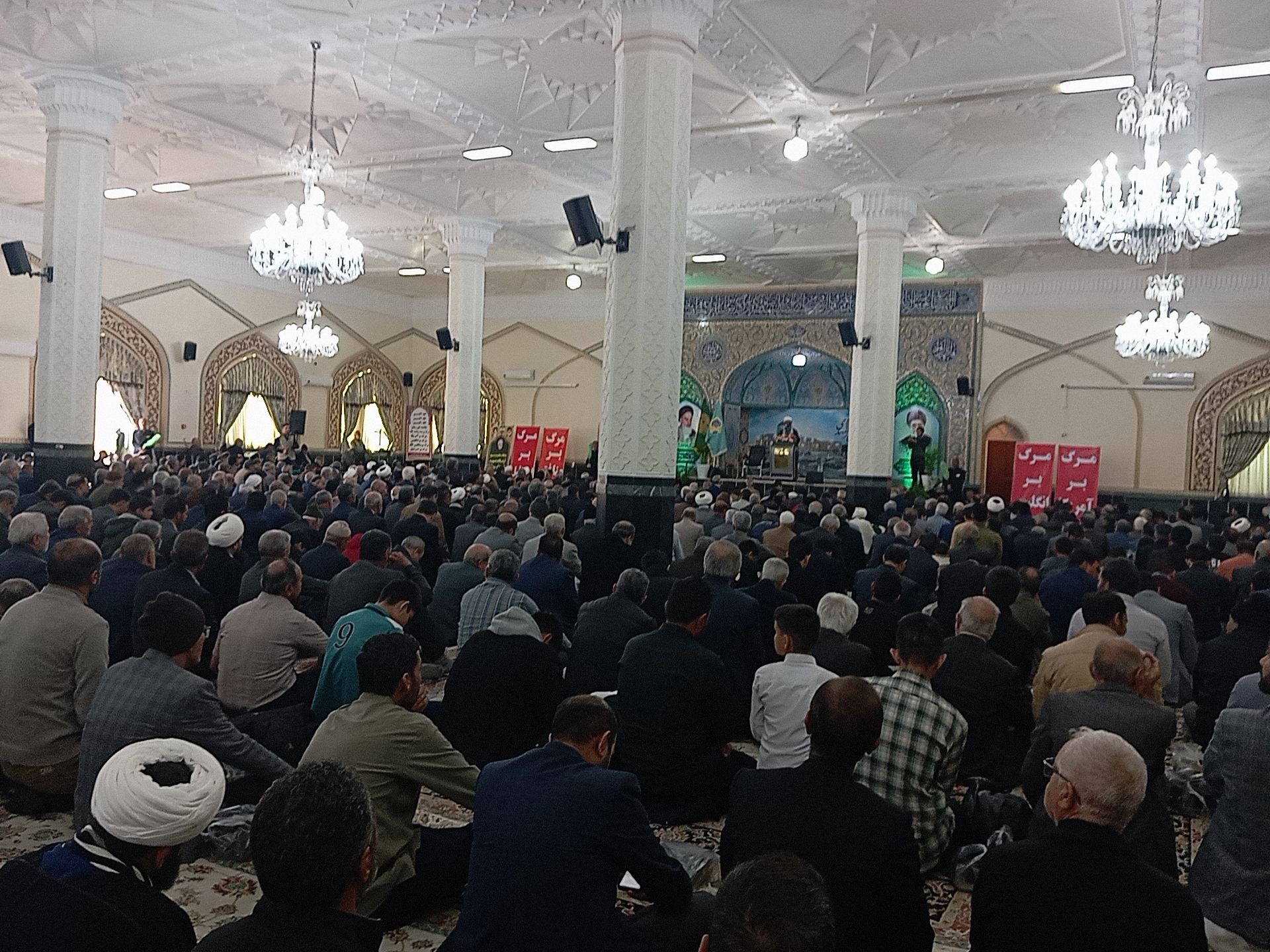  نماز عبادی سیاسی جمعه در شهرستان کاشمر 