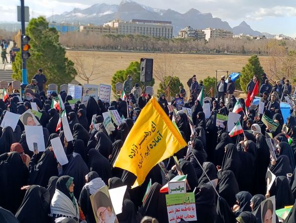 مراسم نهم دی روز ایمان و بصیرت در اصفهان