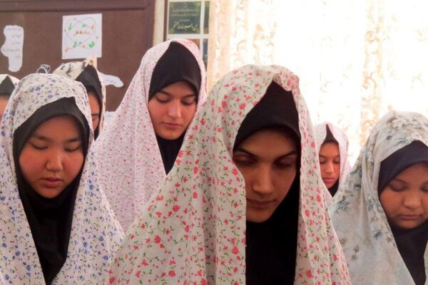 طرح نور چشم در دبیرستان دخترانه صدیقه طاهره ناحیه یک شهرری