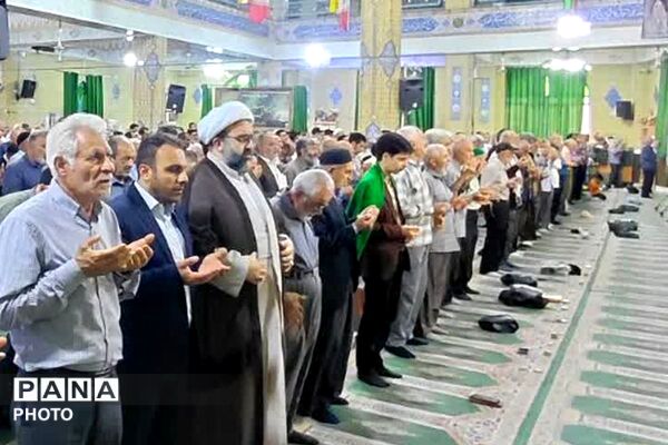 مصلی شهر میزبان اجتماع پرشور نمازگزاران شهرستان ورامین