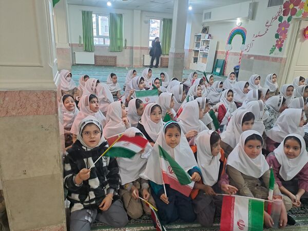 مراسم سالروز شهادت شهید قاسم سلیمانی در مدارس پردیس