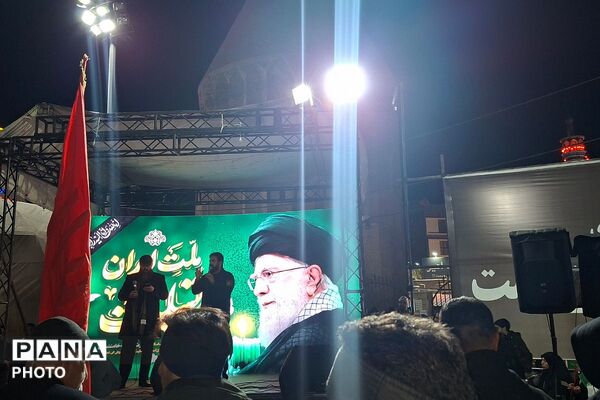 راهپیمایی بزرگ مردم ولایتمدار ورامین بر علیه آمریکا و اسرائیل جنایتکار برای خون خواهی رهبر معظم انقلاب اسلامی