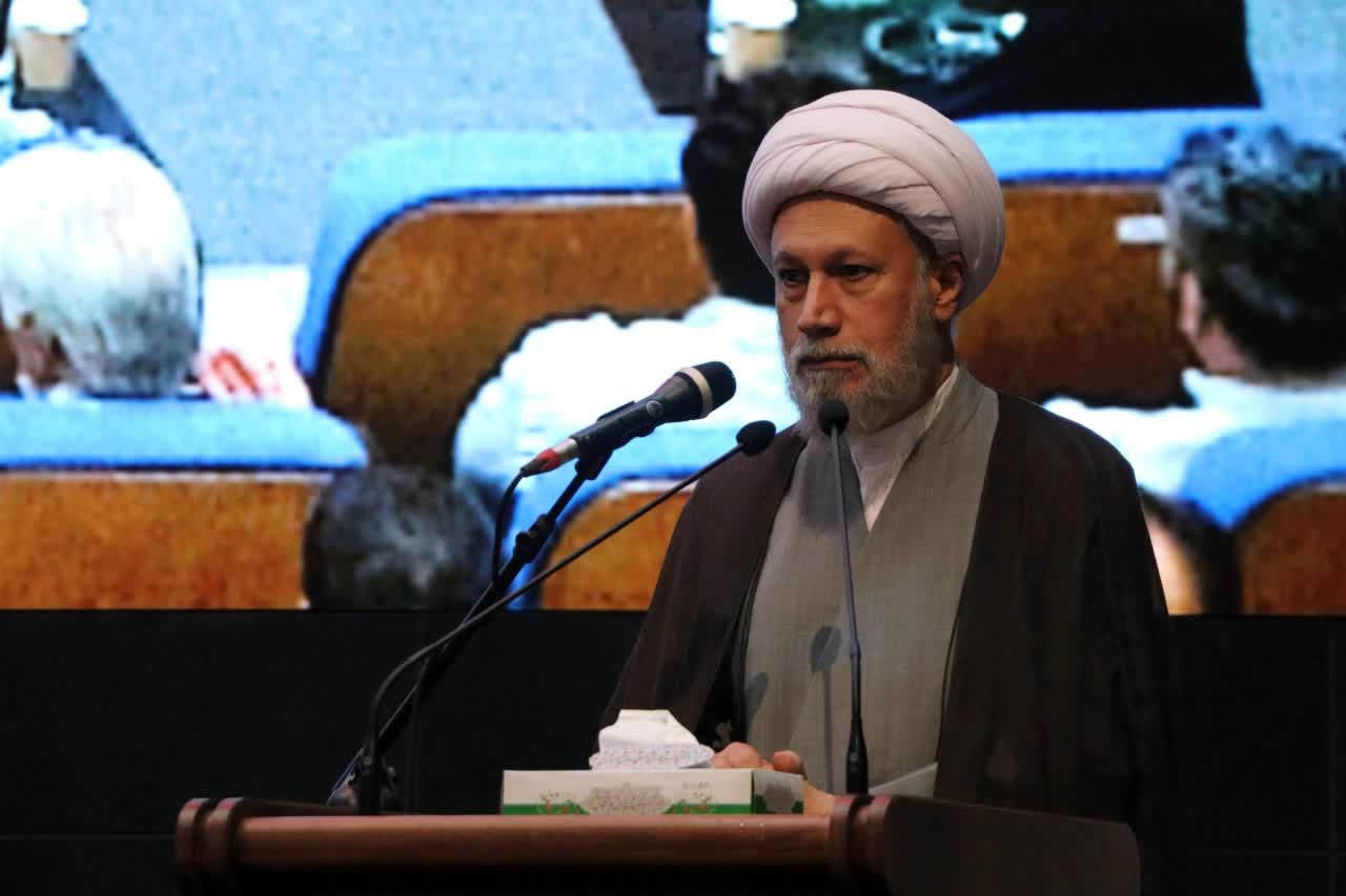 هیئت‌های مذهبی، محور استمرار راه عاشورا هستند