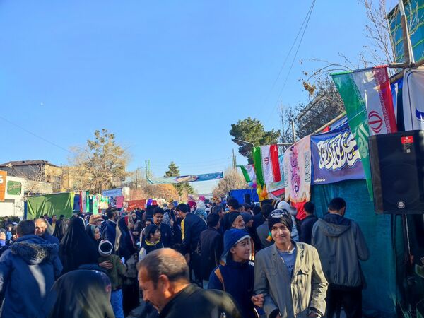 قاب پانا میزبان ساعات اولیه جشن بزرگ خیابانی در نیشابور 