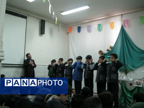 برگزاری پیش‌اجلاسیه نماز در دبستان سمیه قم