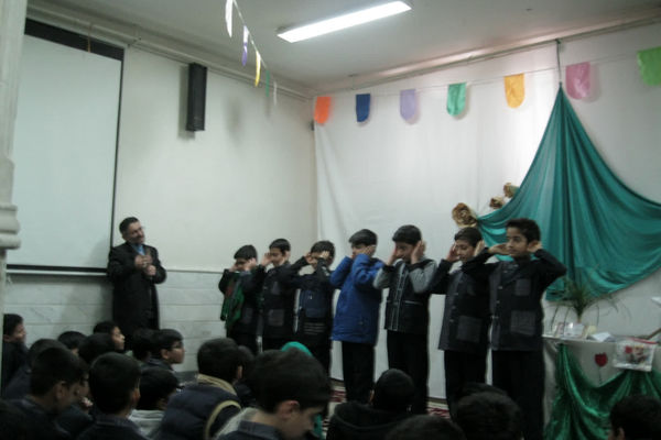 برگزاری پیش‌اجلاسیه نماز در دبستان سمیه قم