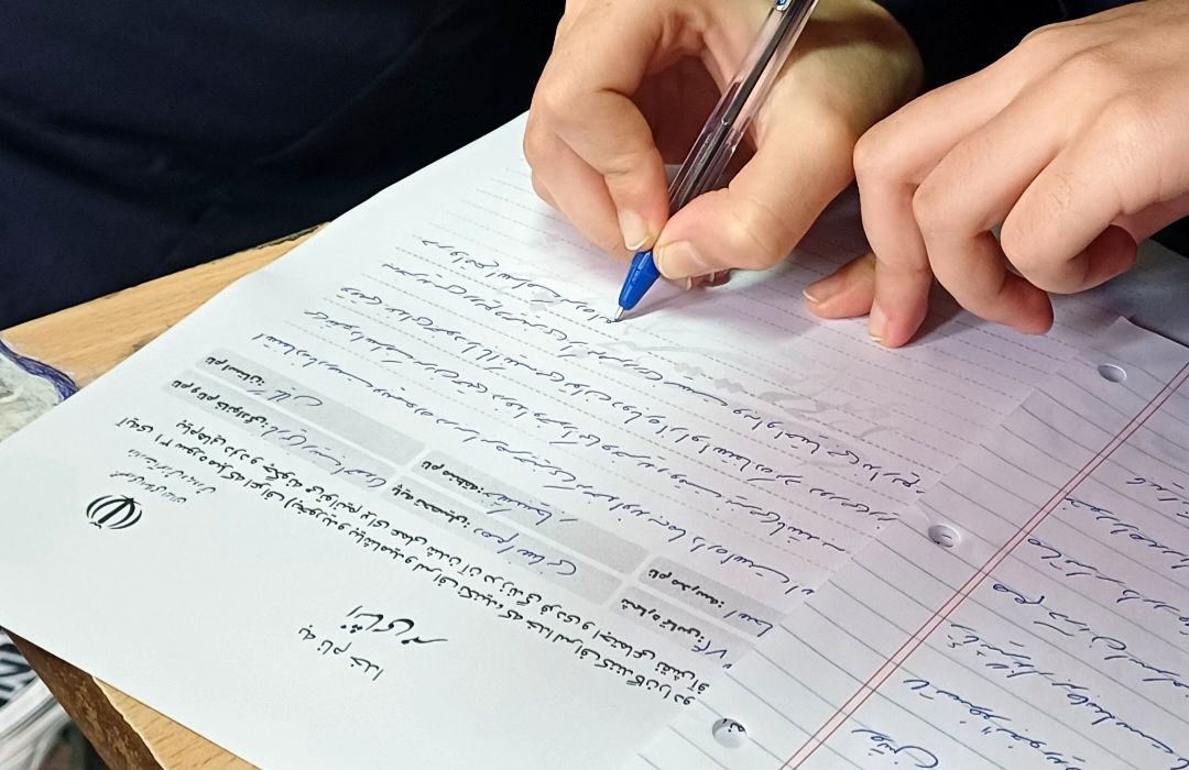 هم صدایی قلم و رنگ در پاسخ به پرسش مهر