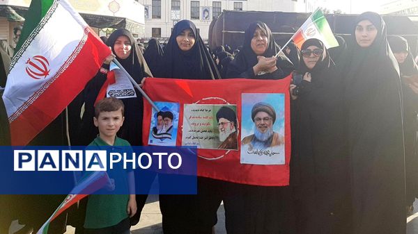 را‌هپیمایی روز عفاف و حجاب در سالروز سرکوب خونین قیام مردم علیه کشف حجاب مشهد