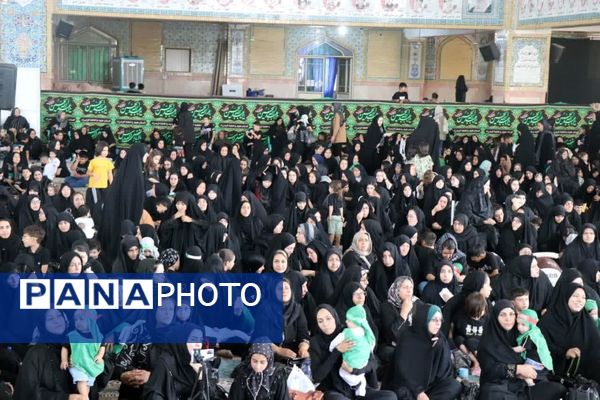 همایش شیرخوارگان حسینی در دلیجان؛ تجلی عهد مادران با قیام عاشورا