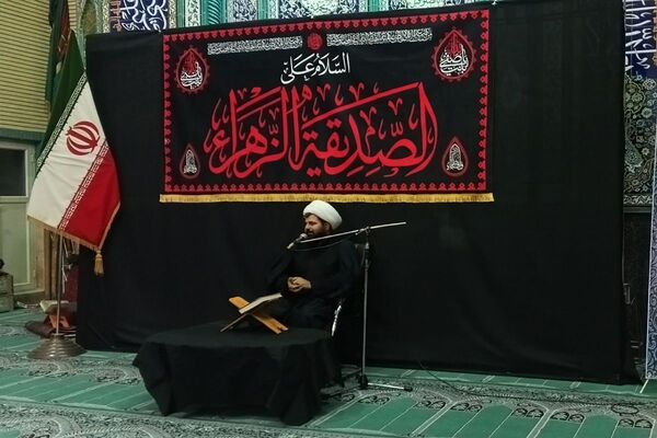 عطر ندبه در مسجد کاووسیه صاحب‌الزمان؛ زمزمه‌هایی که دل‌ها را روشن کرد