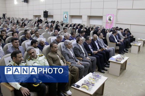  گرامیداشت مقام معلم و تجلیل از معلمان نمونه استان کردستان