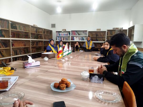 انتخابات شورای دانش‌آموزی در شهرستان فاروج 